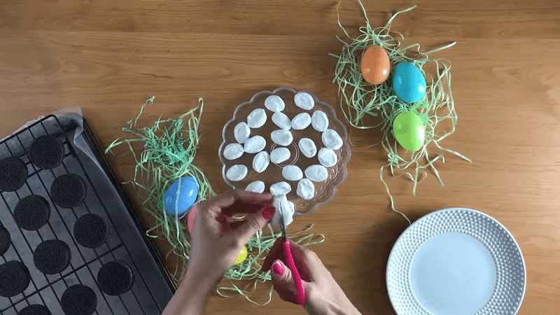 Cute Bunny Butt Oreo Treats