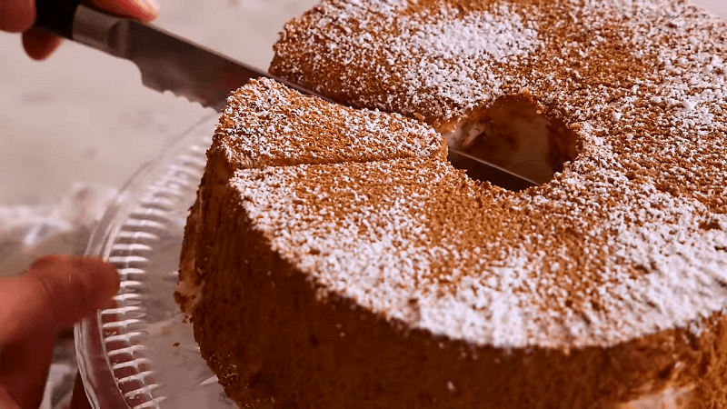 Popular cakes for Mother’s Day 2025