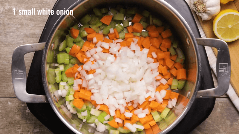 One Pot Creamy White Bean Stew (Vegan)