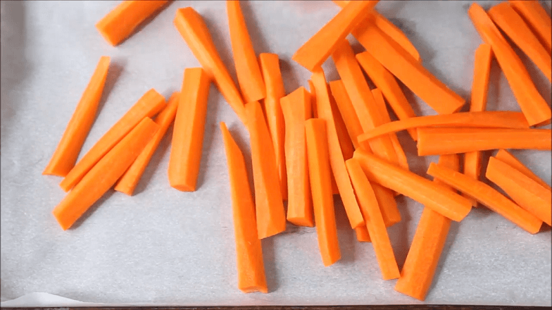 Easy Brown Sugar Roasted Carrots