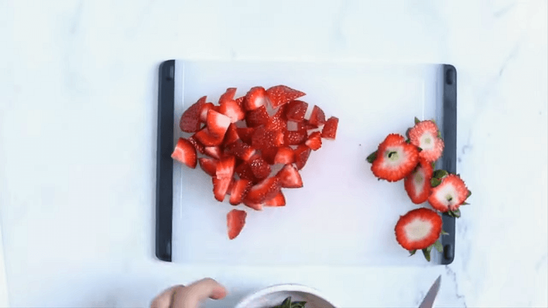 Avocado Corn and Strawberry Salad Recipe