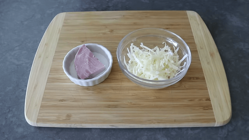 Creamy Chicken Cordon Bleu Casserole with Pasta