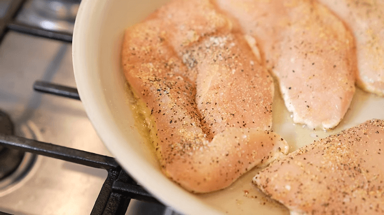 Cheesy Low Carb Chicken Casserole