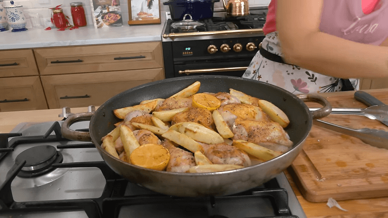 Healthy Sheet Pan Chicken Dinner